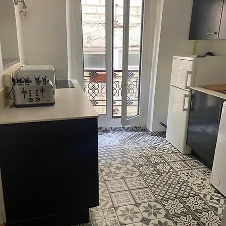 Très Bel Montmartre Appartamento